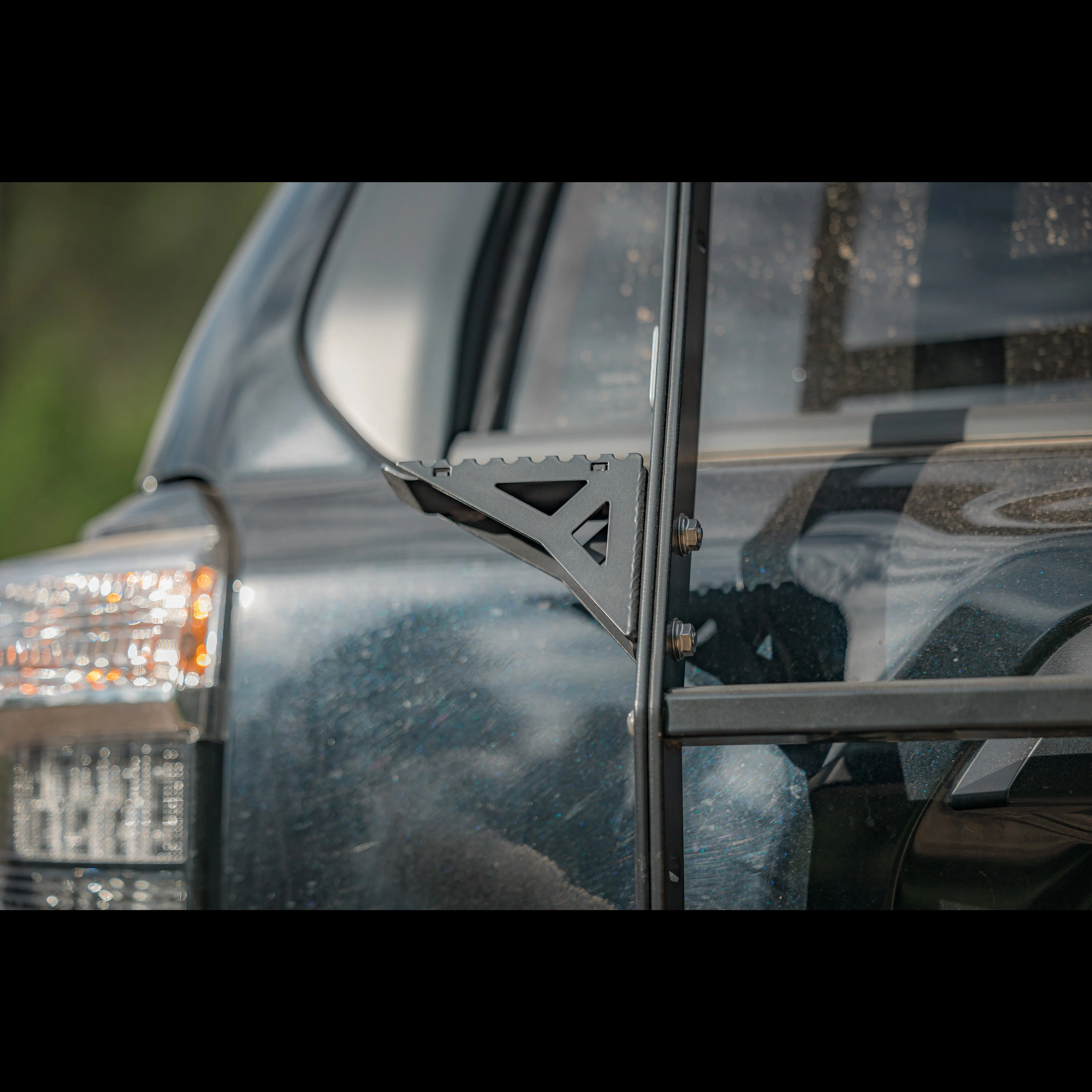 C4 Fab 4Runner Summit Hatch Ladder (2010-2023)