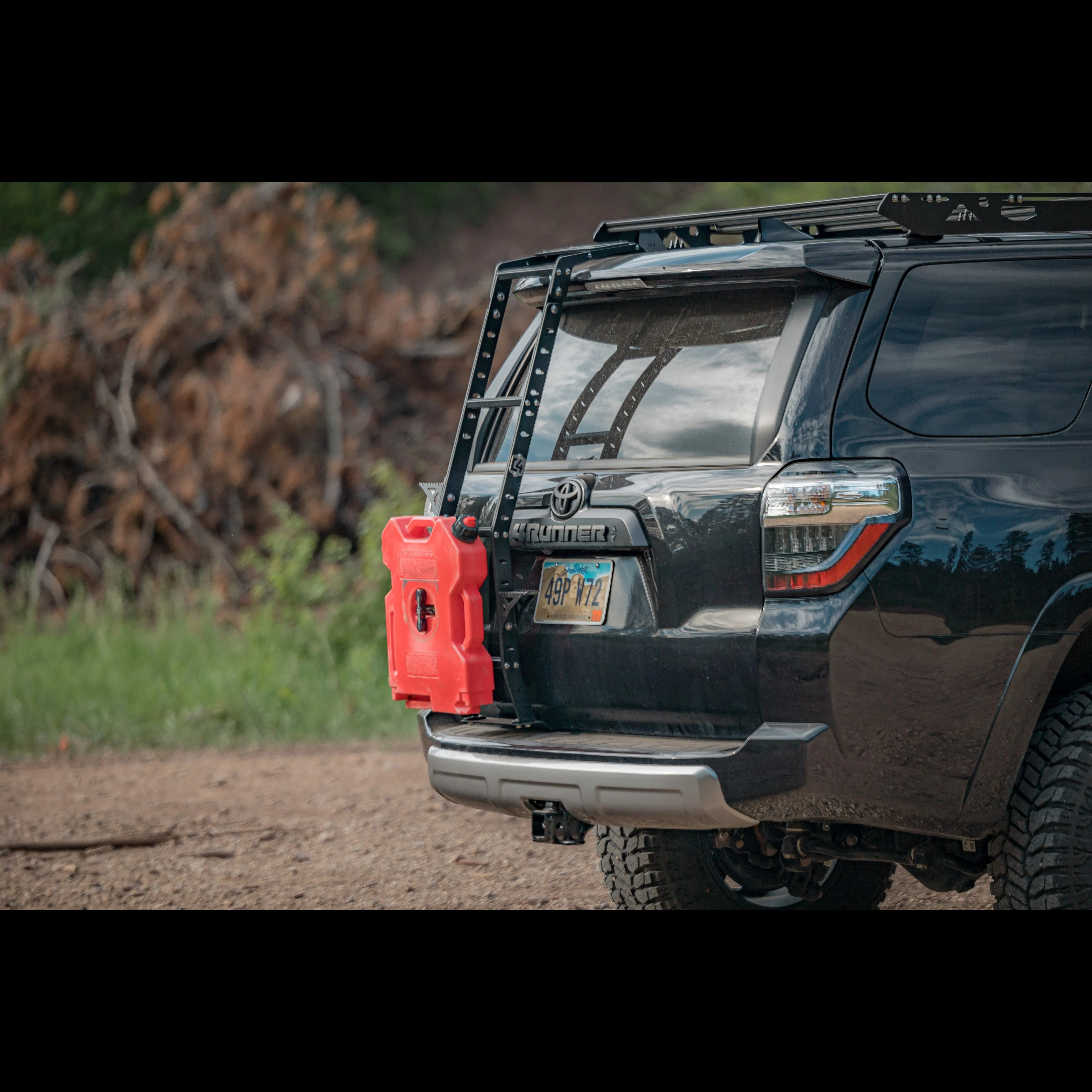 C4 Fab 4Runner Summit Hatch Ladder (2010-2023)