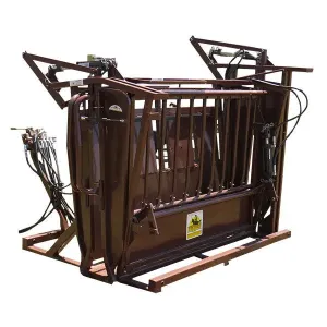 Hydraulic (HiQual) Calf Chute
