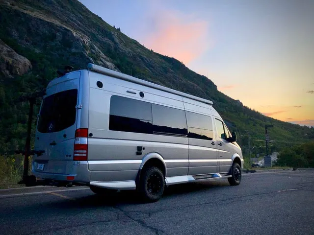 STAGE 3 OPTI-RATE DUALLY SYSTEM - SPRINTER 4X4 (2015-2018 3500) by VAN COMPASS